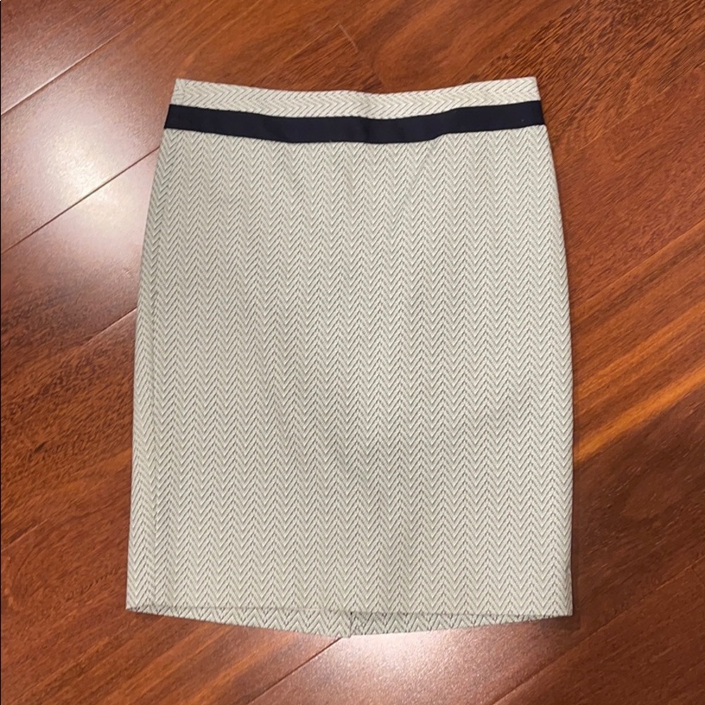 The Limited patterned pencil skirt